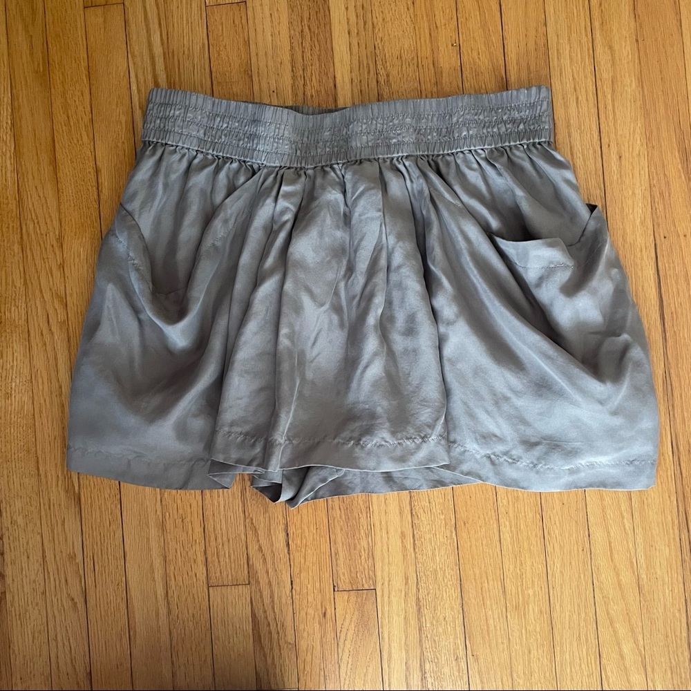 Juicy Couture 100% Silk Shorts - Small